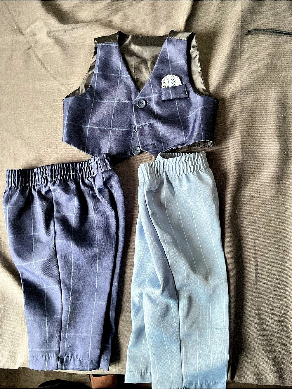 H&M Kids Plaid Vest and Pants Set in Blue & Gray